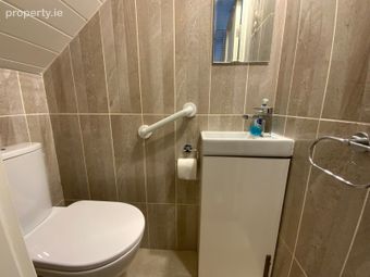 23 Dolmen Court, Poppintree, Dublin 11 - Image 5