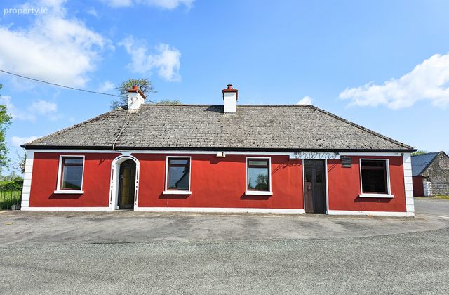 Irwins Bar, Keeloges Old, Ballyvary, Co. Mayo - Click to view photos