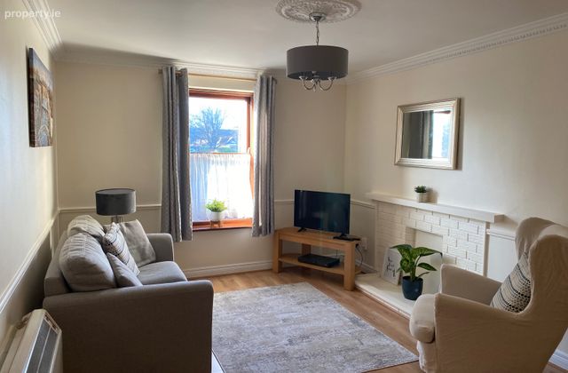 Grosvenor Square, Rathmines, Dublin 6 - Click to view photos