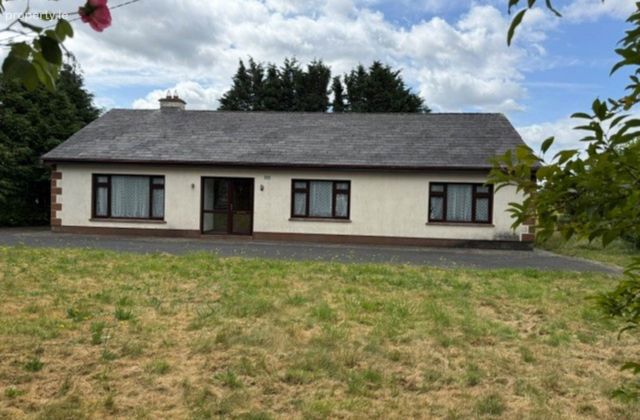 Cloonahaha, Gort, Co. Galway, Gort, Co. Galway - Click to view photos