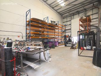 Unit 4, The Business Centre, Kilshane Avenue, Northwest Business Park, Ballycoolin, Dublin 15 - Image 4