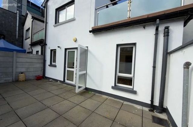 2 Lenaboy Avenue, Salthill, Galway City Centre, Co. Galway - Click to view photos