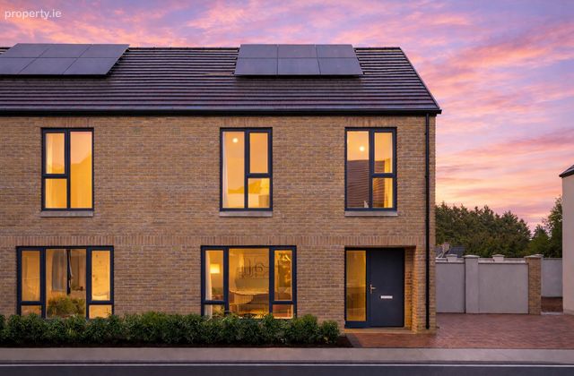 Darach Mor, Arden Road, Tullamore, Co. Offaly - Click to view photos