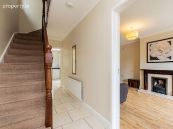 56 College Park Way, Dublin 16, Ballinteer, Dublin 16 - Image 3