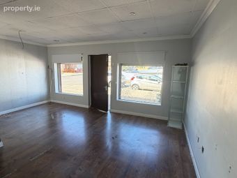 65 Saint Michaels Villas, Ennis, Ennis, Co. Clare - Image 4