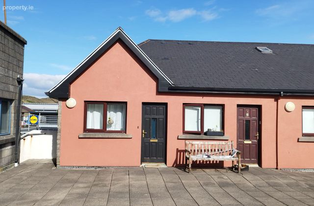 Apartment 3, Sweeney Oil Complex, Galway Road, Clifden, Co. Galway - Click to view photos