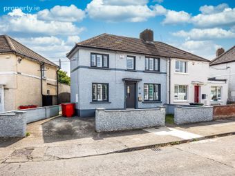 218 Larkhill Road, Whitehall, Dublin 9