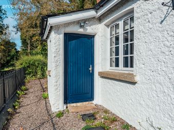 Hands Cottage, Lower Road, Chapelizod, Dublin 20 - Image 3
