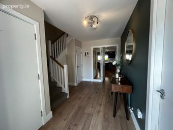 4 Season Park Close, Season Park, Newtownmountkennedy, Co. Wicklow - Image 2
