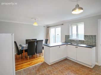 21 Gleann Rua, Renmore, Co. Galway - Image 5
