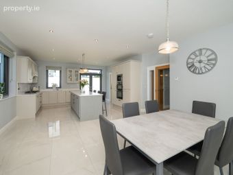 7 Ryecourt Woods, Cloughduv, Co. Cork - Image 5