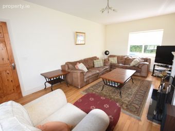 10 Islandganniv Place, Greenville, Listowel, Co. Kerry - Image 5
