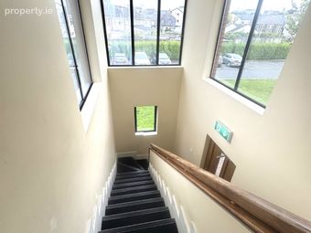 Apartment 8, Brookview Gardens, South Quay, Arklow, Co. Wicklow - Image 2