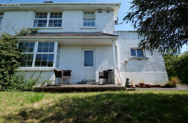 Glenthorne, 17 Seafield Estate, Kilcoran Road, Youghal, Co. Cork - Click to view photos