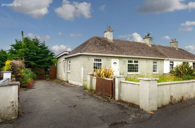 37 Coolagary, Walsh Island, Co. Offaly - Click to view photos