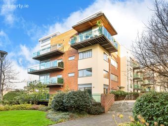 19 Cloonlara Square, Phoenix Park Racecourse, Castleknock, Dublin 15, Castleknock, Dublin 15