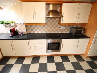 Apartment 134, Block 9, Allendale Square, Clonsill, Clonsilla, Dublin 15 - Image 2