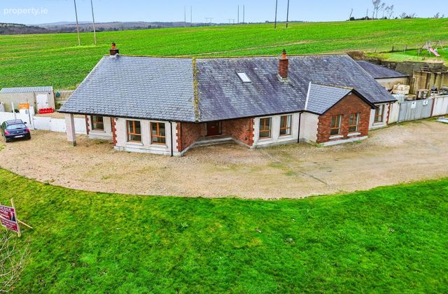 Clonkeen, Shelton, Arklow, Co. Wicklow - Click to view photos