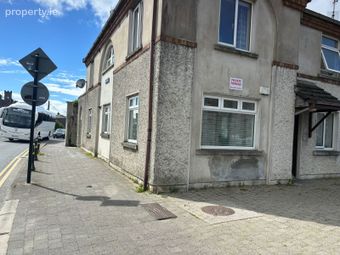1 Earlwood, Scarlet Street, Drogheda, Co. Louth - Image 2