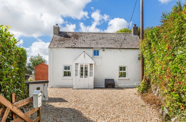 Barranisky Cottage, Barranisky West, Avoca, Co Wicklow, Avoca, Co. Wicklow - Click to view photos