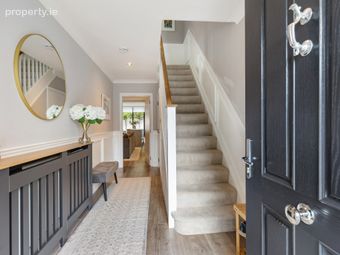 12 Eglinton Square, Dublin 4, Dublin 4 - Image 3