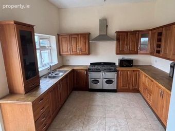 7 The Maples, Castlejane Woods, Glanmire, Co. Cork, Glanmire, Co. Cork - Image 3
