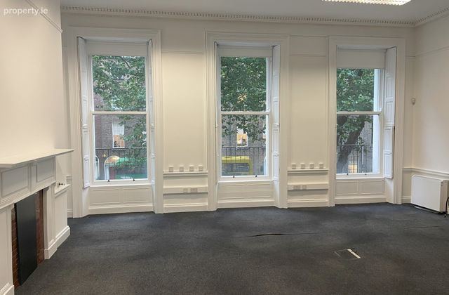 124 Baggot Street Lower, Dublin 2 - Click to view photos