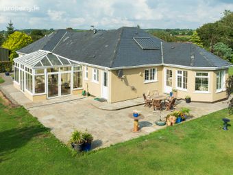 Hillview Farm, Barnaviddane, Inch, Co. Cork - Image 3