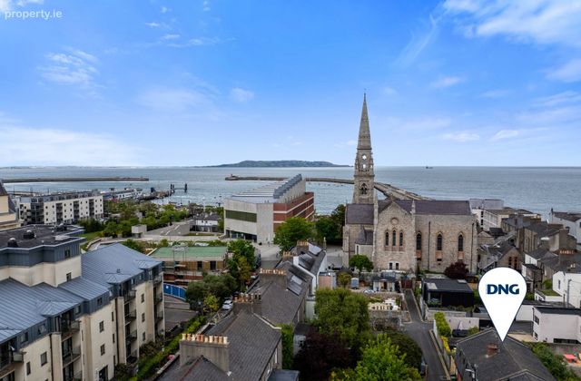 4 Mariner's Court, Dun Laoghaire, Co Dublin, Dun Laoghaire, Co. Dublin - Click to view photos