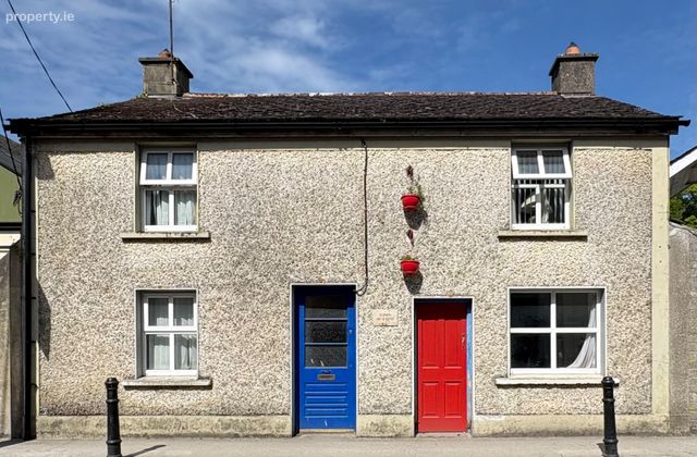 The Art Studio, Marsh's Street, Thomastown, Co. Kilkenny - Click to view photos