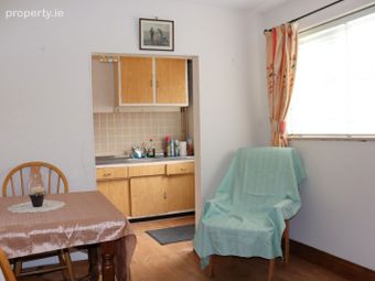 6 Assumpta Park, Island Road, Limerick City Suburbs, Co. Limerick - Image 5