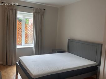 1 Bed Ground Floor The Sweepstakes, Ballsbridge Park, Sandymount, Dublin 4 - Image 5