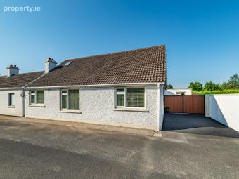 4 Saint Conleth's Avenue, Naas Road, Newbridge, Co. Kildare - Image 2