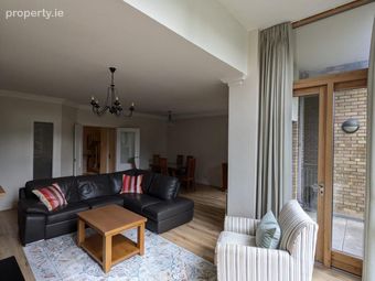 Apartment 36, 150 Howth Road, Clontarf, Dublin 3 - Image 3