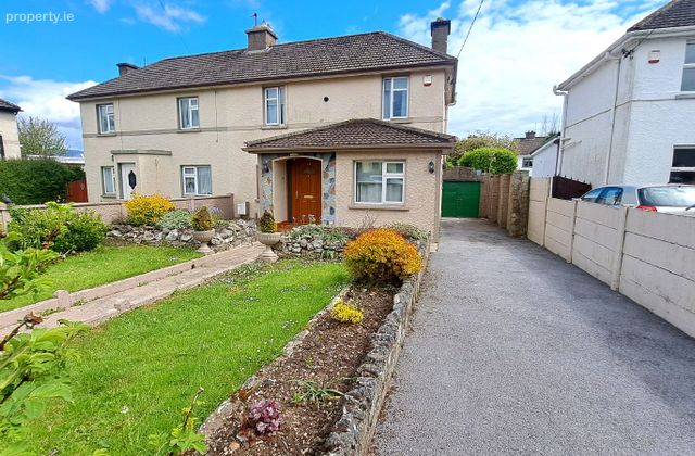13 Liam Lynch Park, Mitchelstown, Mitchelstown, Co. Cork - Click to view photos