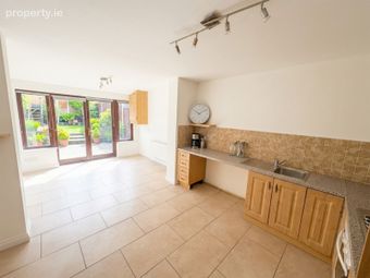 9 Coney Green, Coneyboro, Athy, Co. Kildare - Image 4