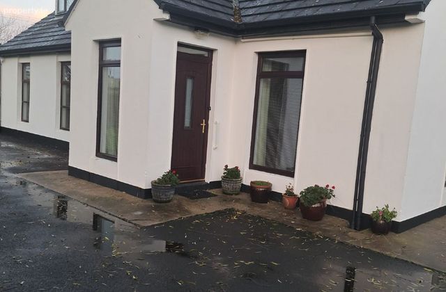 Lower Park, Corbally, Limerick, Corbally, Co. Limerick - Click to view photos