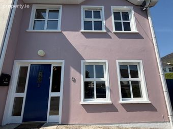 3 Chapel Hill, Carlingford, Co. Louth - Image 2
