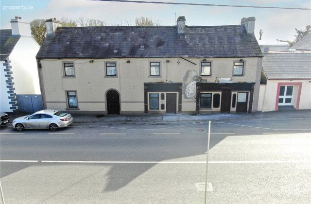 Caltrapallas, Caltra, Ballinasloe, Co. Galway, Caltra, Co. Galway - Click to view photos