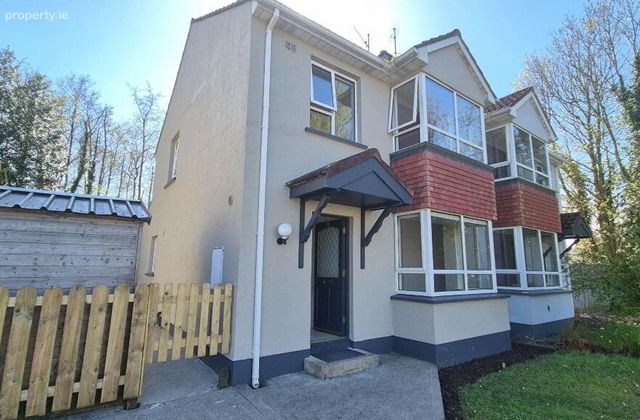36 Whitethorn Grove, Letterkenny, Co. Donegal, Letterkenny, Co. Donegal - Click to view photos