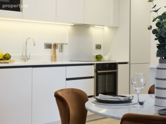 2 Bed Apartment, Eglinton Road, Dublin 4 - Image 5