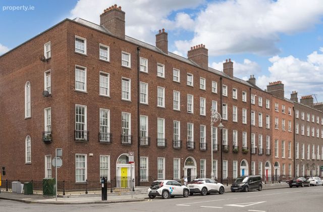 Apartment 54, 35-38 Mountjoy Square South, Dublin 1 - Click to view photos