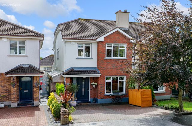 36 Portacarron, Ballymoneen Road, Knocknacarra, Galway, Knocknacarra, Co. Galway - Click to view photos