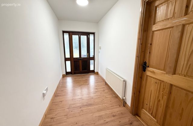 Strawberry Lodge, Firmount West, Clane, Co Kildare, Clane, Co. Kildare - Click to view photos