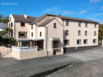 Bunbeg House, Harbour Road, Bunbeg, Co. Donegal - Image 2