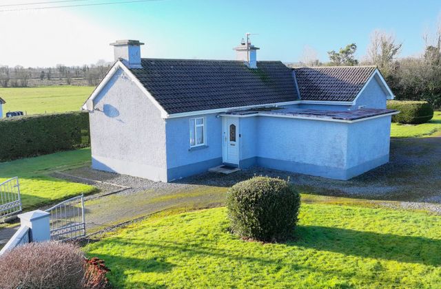 Crossea, Edgeworthstown, Ardagh, Co. Longford - Click to view photos