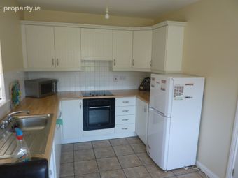 13 Curragh Hall Green, Tyrrelstown, Dublin 15 - Image 3