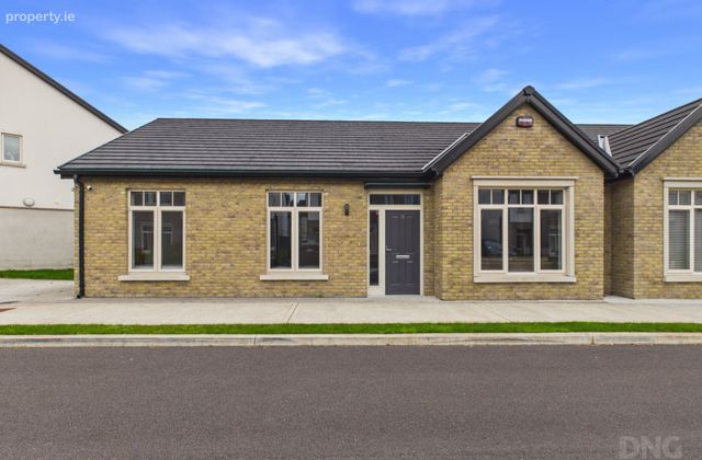 18 Dunalley Drive, Redwood, Tullamore, Co Offaly, Tullamore, Co. Offaly - Click to view photos