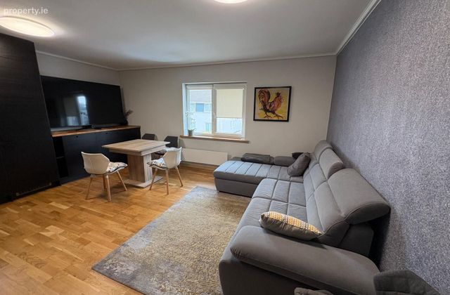 Apartment 39, Moynihan Court, Tallaght, Dublin 24 - Click to view photos