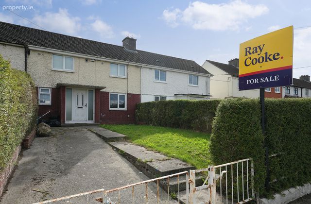 33 Casement Drive, Finglas, Dublin 11, Finglas, Dublin 11 - Click to view photos
